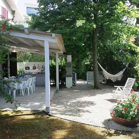 142 - Villa Blu A Marcelli - Villa Quadrilocale A Marcelli Con Ampio Giardino , Aria Condizionata E Wifi - Spiaggia Inclusa Nel Prezzo Kültér fotó